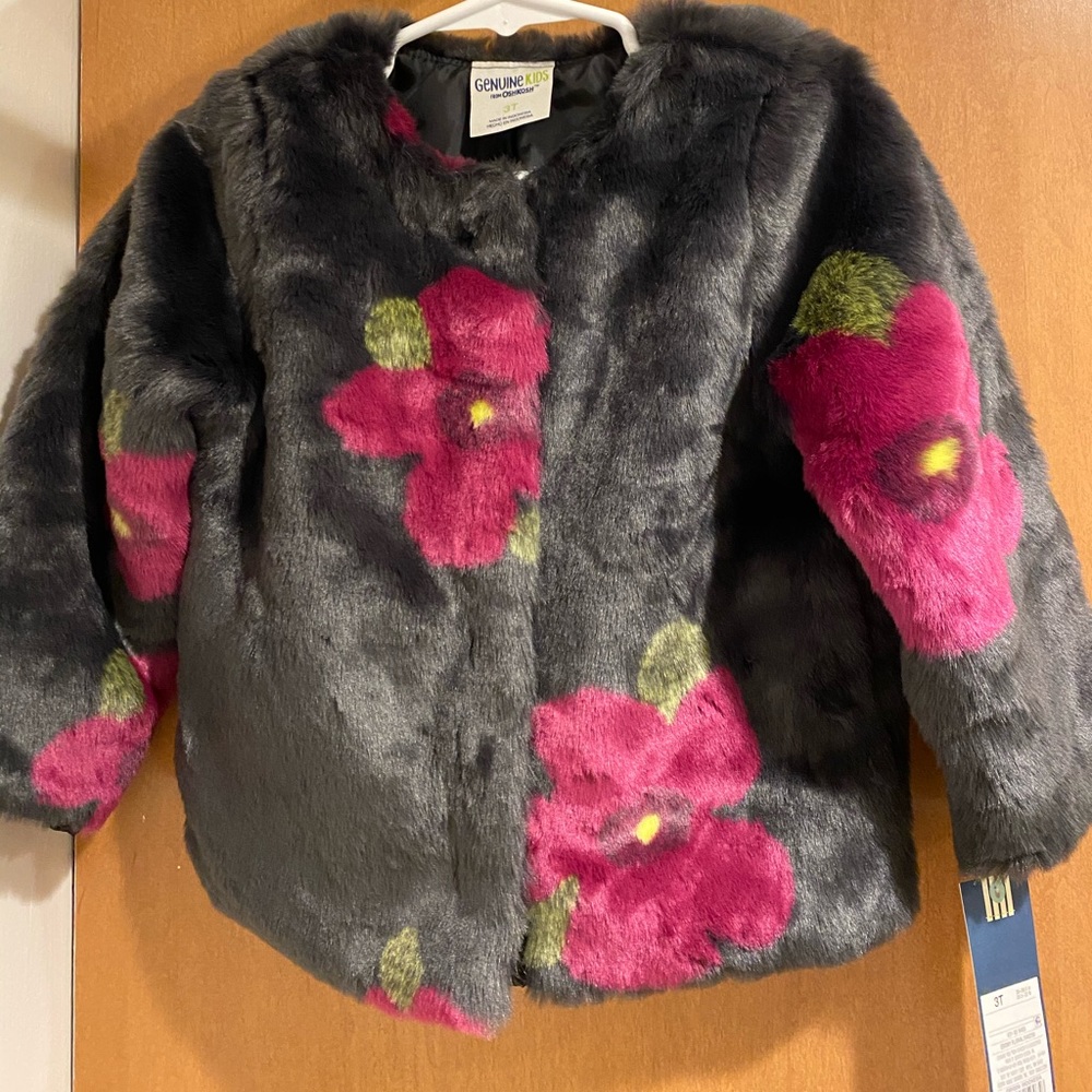 Girls fur coat - 3T new with tags!